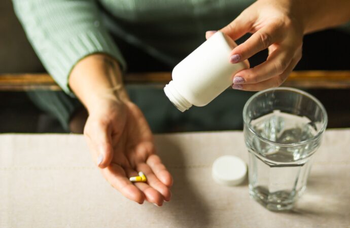 Suplementy diety – przewodnik w pigułce. Fakty, mity i wskazówki