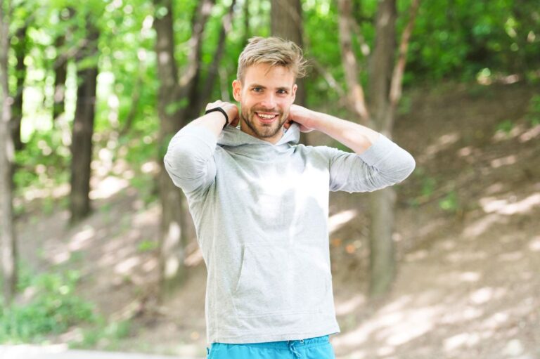 Jak budować rutynę ruchową, która nie nudzi po tygodniu i zostaje na dłużej?