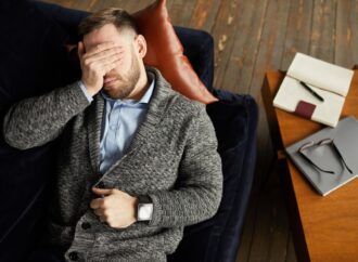 Pasożyty w ciele człowieka. Zobacz, na jakie objawy zwraca uwagę specjalista