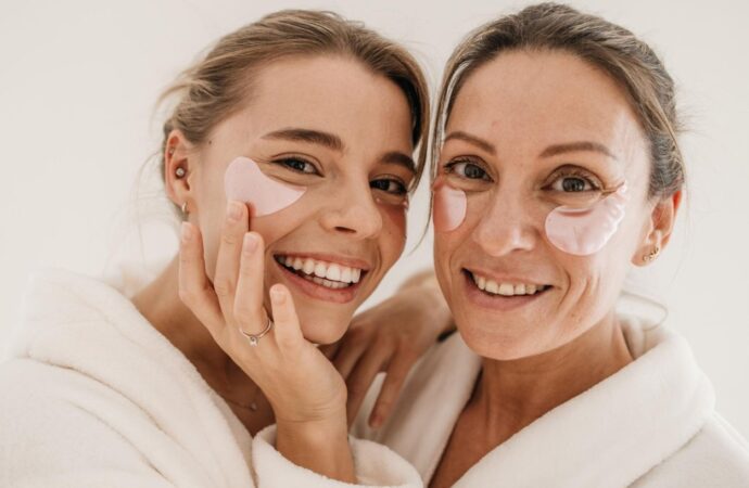 Pielęgnacja, wellness, marki beauty. Jak naprawdę dbamy o siebie? Raport Well Be Studio